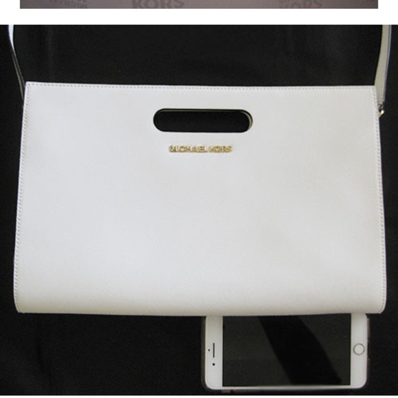<SOLD>MICHAEL KORS White saffiano large clutch bag - Picture 6 of 7